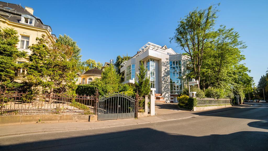 Fontana Hotel Wiesbaden Exterior foto